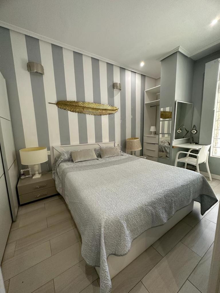 Las Casitas De La Playa Apartment Валенсия Екстериор снимка