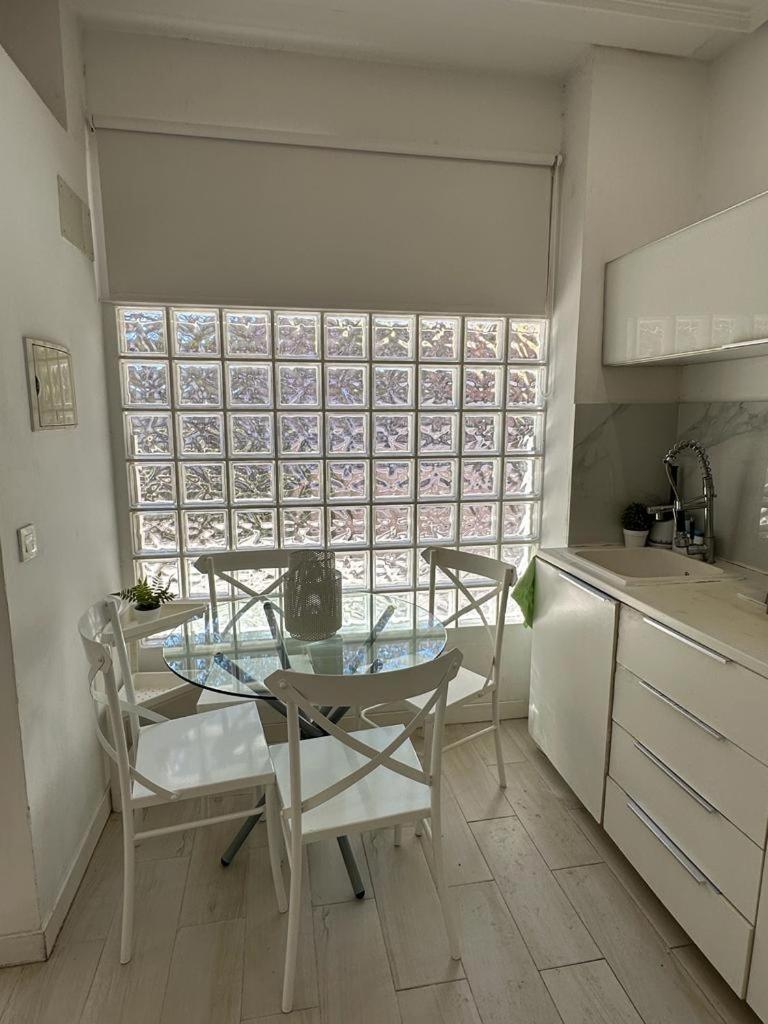 Las Casitas De La Playa Apartment Валенсия Екстериор снимка