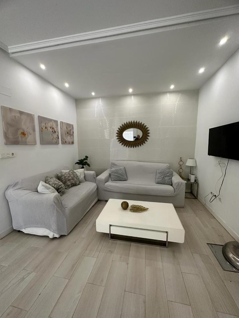 Las Casitas De La Playa Apartment Валенсия Екстериор снимка